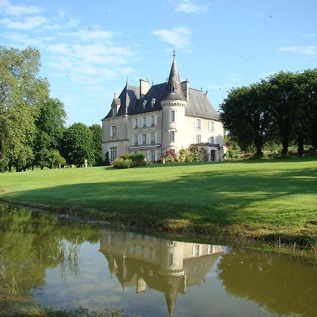 Chateau De La Chabroulie Isle Exterior photo